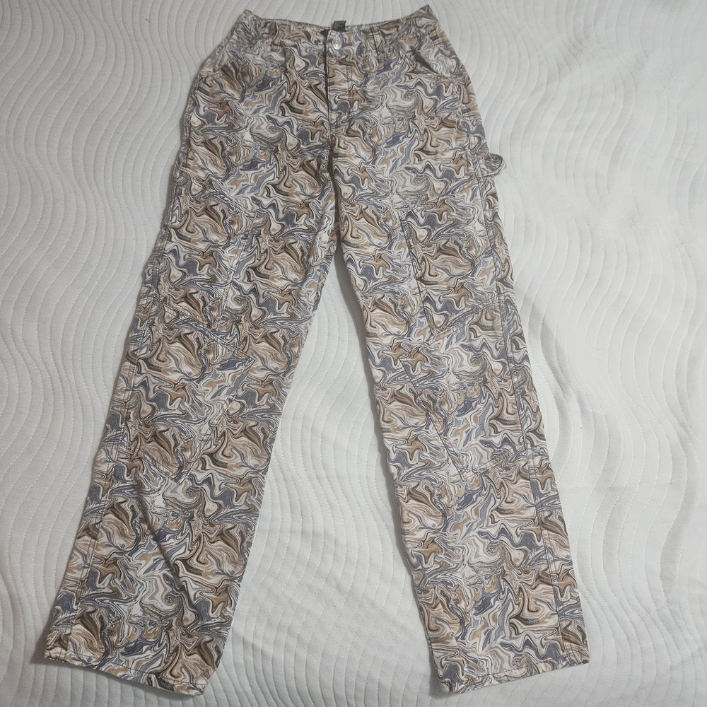 Forever 21 Abstract Patterned Pants